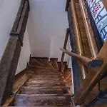 公寓 Maurizio House - Near The Train Station