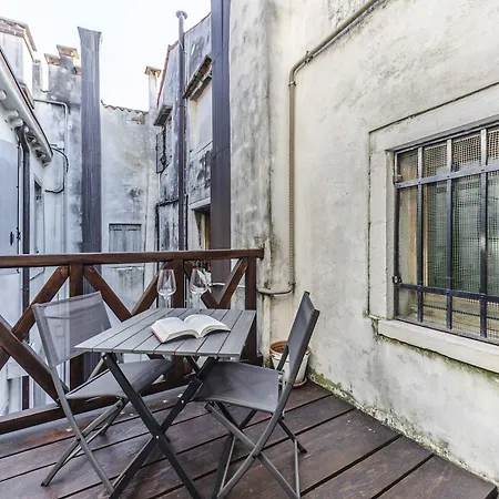 Maurizio House - Near The Train Station * Velence