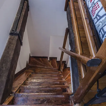 Apartman Maurizio House - Near The Train Station